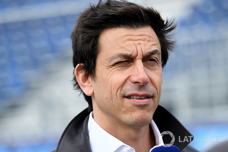 Wolff: Monaco'da favori Red Bull ve Ferrari