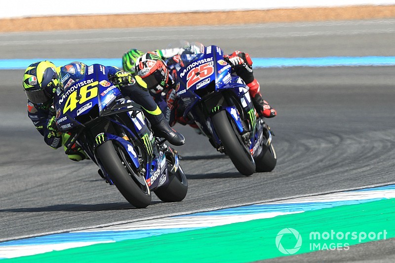 Rossi salue la