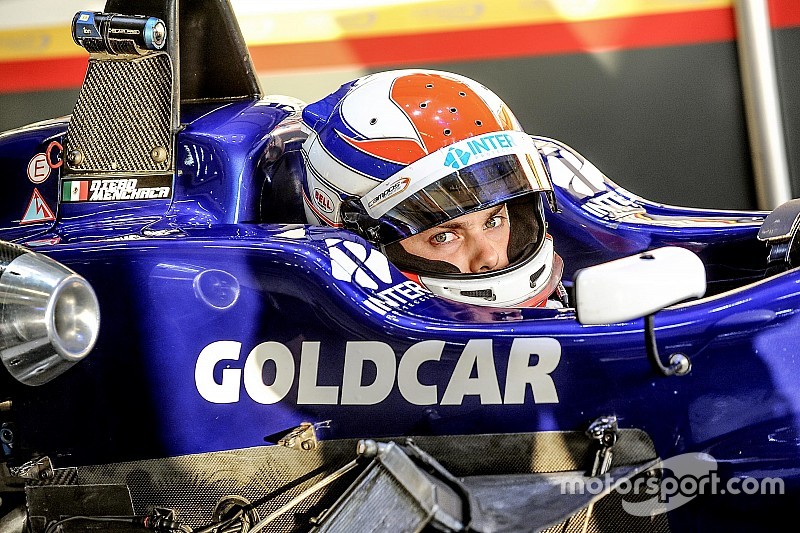 Менчака стал пилотом Fortec в Формуле V8 3.5