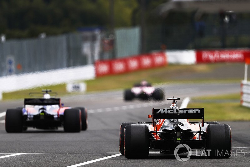McLaren quiere que la FIA sea aún más dura con la quema de aceite