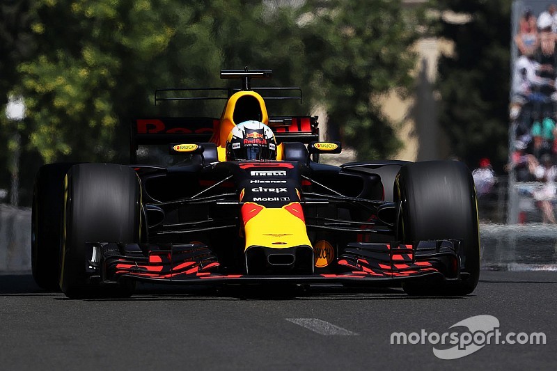 【F1】バクー決勝速報:大波乱のレースをリカルドが制す。ストロール初表彰台の3位