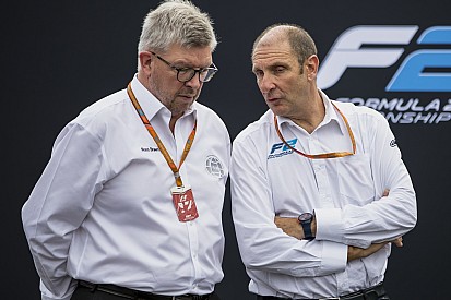 F1 diz que pode testar mudanças de formato de disputa na F2
