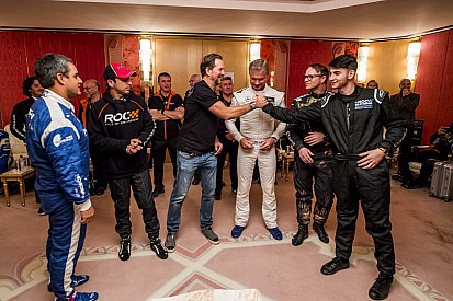 Video: How esport stars took on real-world legends