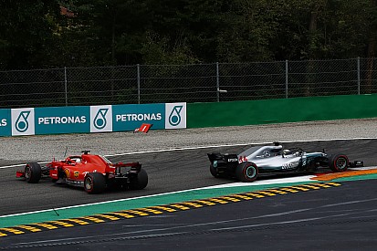 Chefe da Mercedes defende Vettel de críticos