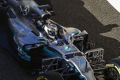 Bottas lança concurso para pintura de capacete para 2018
