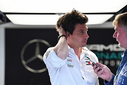 Wolff: Mercedes ile Ferrari savaşını lastikler yönlendiriyor