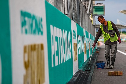 Elő a ventilátorokkal: kibírhatatlan hőség Malajziában