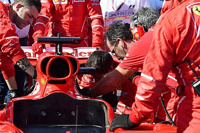 Ferrari precisa de soluções de longo prazo, diz Vettel