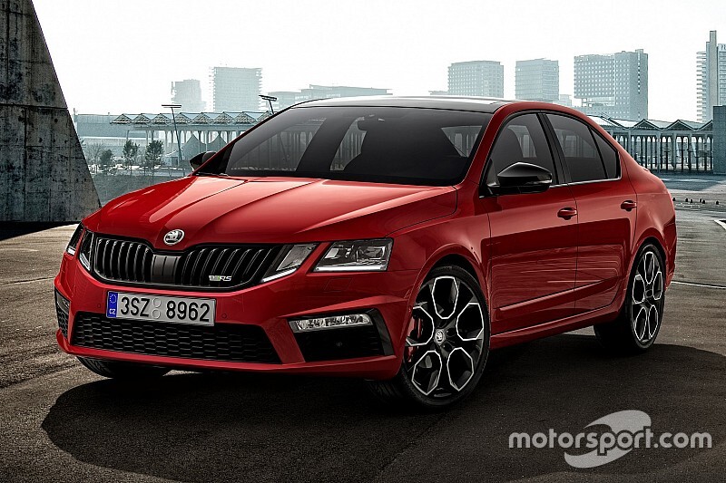 Skoda Octavia RS стане гібридом у 2021 році