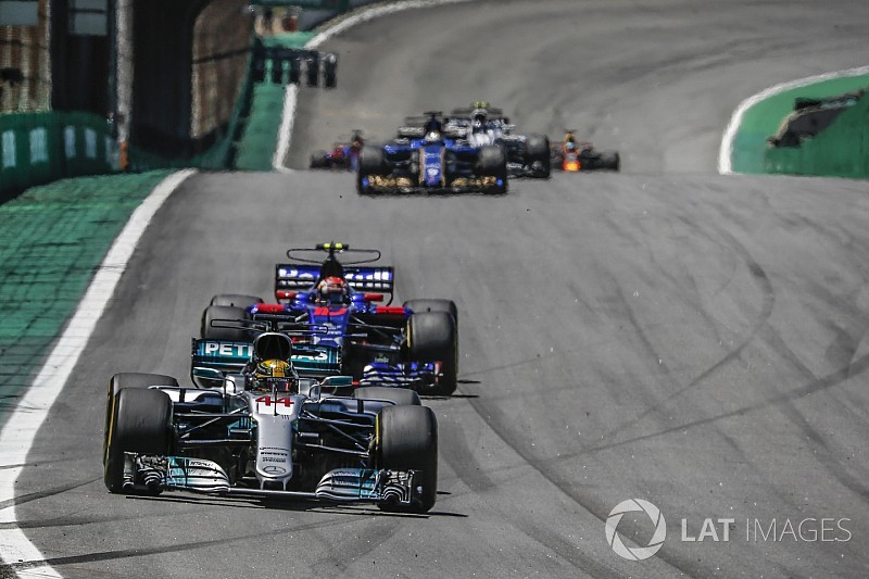 Hamilton: DRS é um band-aid para esconder falhas da F1