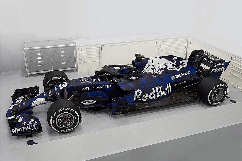 Red Bull RB14: ecco l'arma di Newey per sfidare Mercedes e Ferrari!