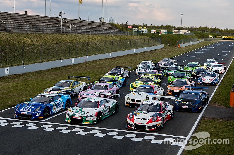 Bildergalerie: Auftakt zum GT-Masters 2017 in Oschersleben