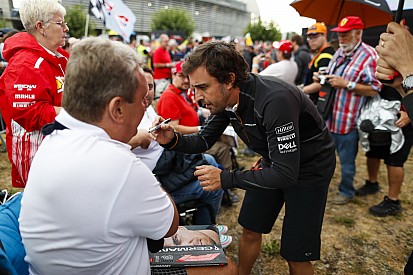 Fãs espanhóis compreendem ausência de Alonso na F1