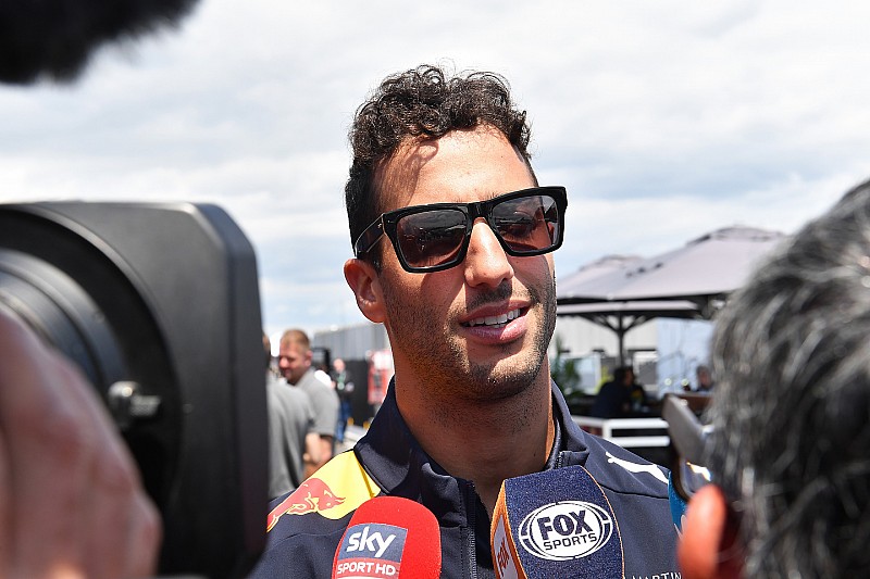 Ricciardo entiende la frustración de Verstappen