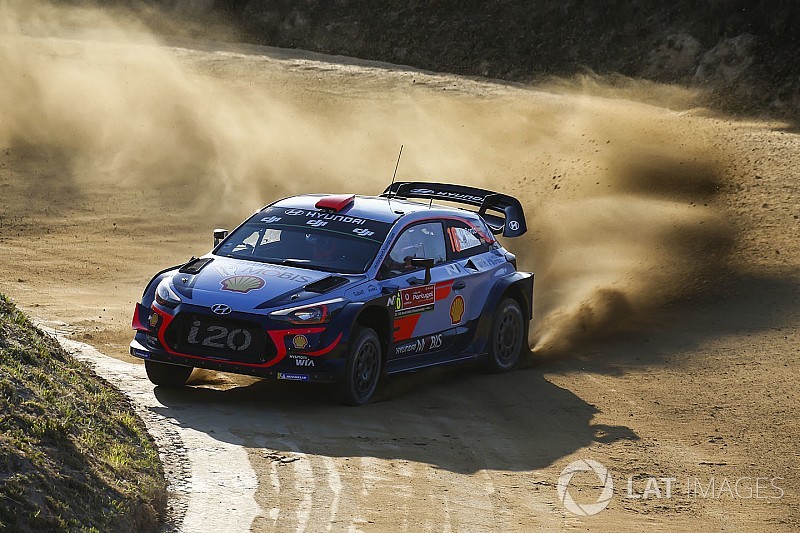 Portugal WRC: Sordo leads, drama for Toyota
