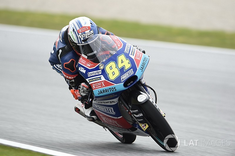 Silverstone, Libere 3: Kornfeil si esalta sulla pista umida davanti a Oettl. Di Giannantonio quinto davanti a Foggia