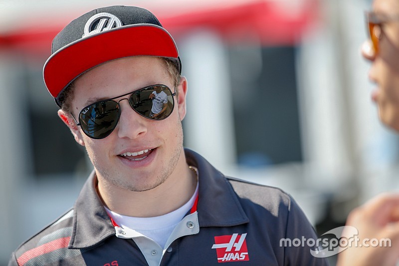 Sanción ejemplar a un piloto de F2 por golpear a su compañero