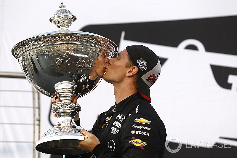 Championnat - Josef Newgarden remporte son premier titre