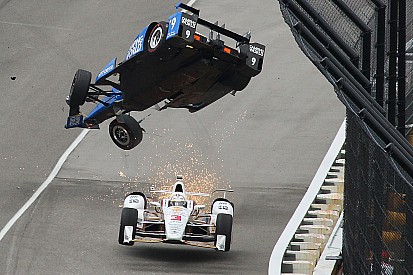 Cuadro a cuadro: El increíble choque de Scott Dixon en la Indy 500