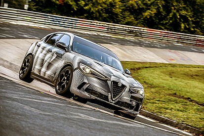 Alfa Romeo Stelvio Quadrifoglio e Porsche 911 GT2 RS, che record al ’Ring!