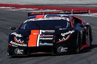 Super GT3 - GT3: Agostini-Di Folco in vetta nelle Libere 1 di Vallelunga