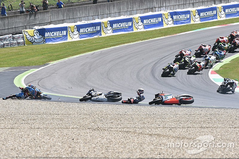 Deelname Baz aan Catalaanse GP onzeker door gebroken voet