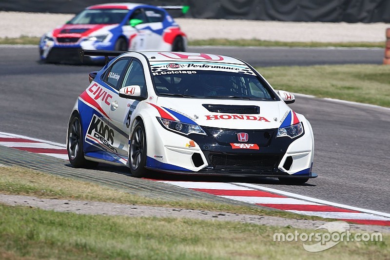 30 kg di zavorra per la Honda Civic TCR di Roberto Colciago