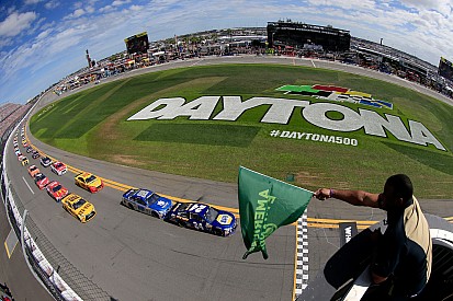 NASCAR gibt Rennkalender für Cup, Xfinity und Trucks 2017 heraus
