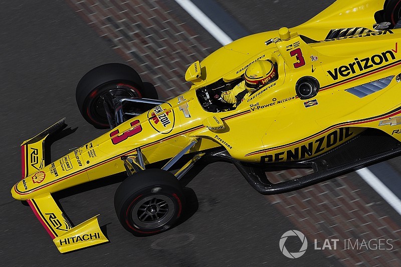 Castroneves domina 1º dia do classificatório para a Indy 500