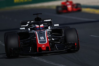 Alonso dice que el Haas funciona porque es una "réplica del Ferrari"