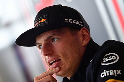 Verstappen: "Mindig a fiatalabb versenyzőt hibáztatják"