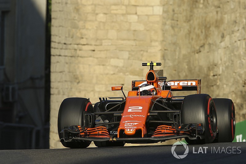 Kolom Vandoorne: Drama Vettel/Hamilton adalah hal yang positif