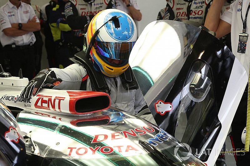 Alonso überzeugt beim Toyota-Test: Starker Dauerlauf in Bahrain