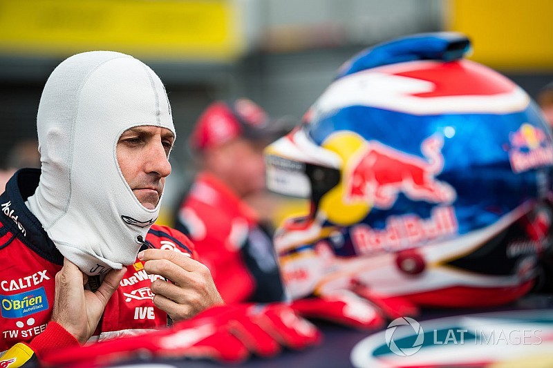 Whincup extends Triple Eight contract