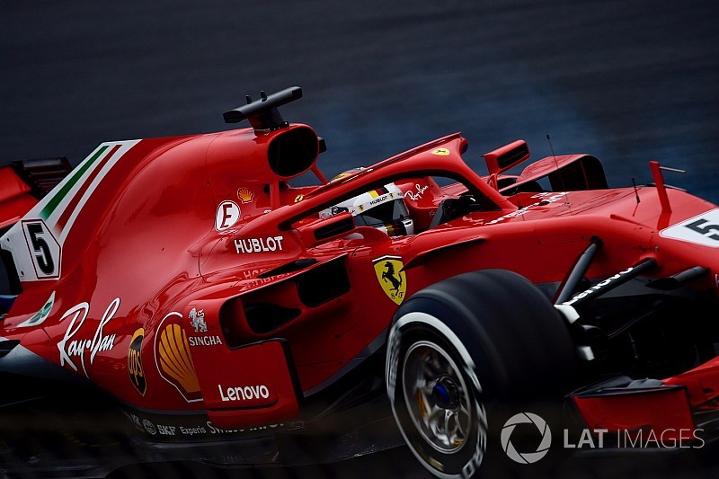 Ferrari SF71H против Mercedes W09: наглядное сравнение