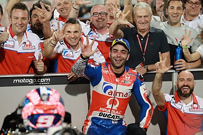 Petrucci: “La victoria se la van a jugar Dovizioso y Márquez al final”