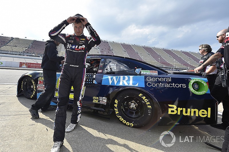 Kasey Kahne no longer