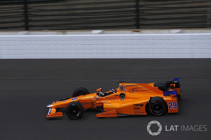 Alonso espera entrar al grupo de la pelea por la pole position