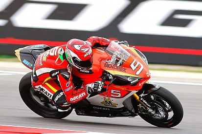Lausitzring, Libere 1: Faccani regola Razgatlioglu e De Rosa
