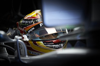 Hamilton: "Ad Austin stacco la radio e urlo nel casco tanto mi piace!"