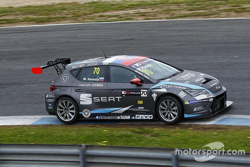 Homola centra la sua prima pole position all'Estoril