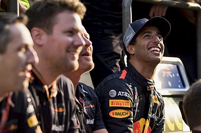 Ricciardo: Red Bull, Honda'yı yakından takip etmeli