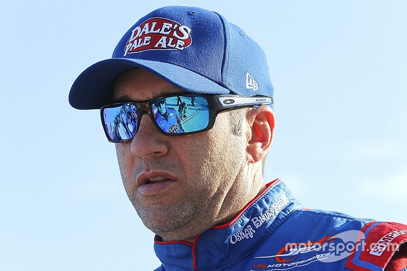 NASCAR-Dauerbrenner Sadler tritt endgültig zurück