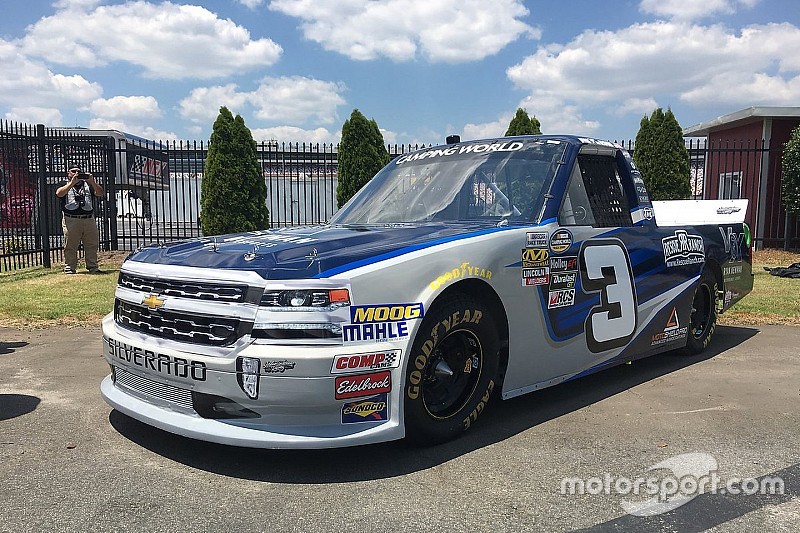 Ryan Newman to compete in NASCAR Truck dirt race at Eldora