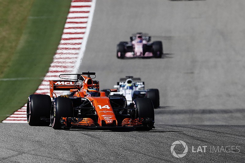 Alonso no puede creer el abandono tras su actuación