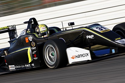 Pembalap junior Mclaren, Lando Norris, kunci mahkota F3 Eropa