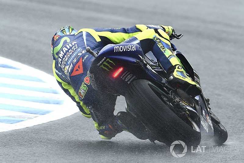 Rossi terminó por el piso en Japón: