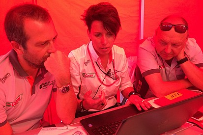 Seat Ibiza Cup: Elena, la telemetrista che dice la verità con un sorriso