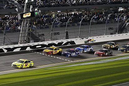 Blaney picks the right dancing partner in his Daytona Duel