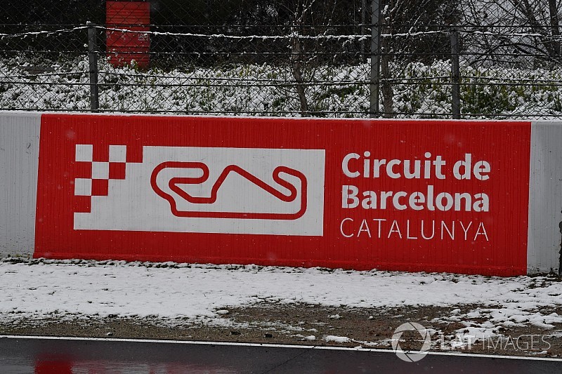 Pirelli sugere dividir pré-temporada em Barcelona e Bahrein